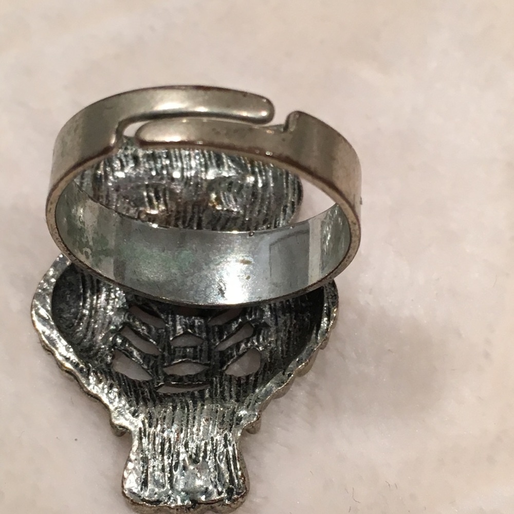Expandable Owl Ring 🦉 - Picture 3 of 4